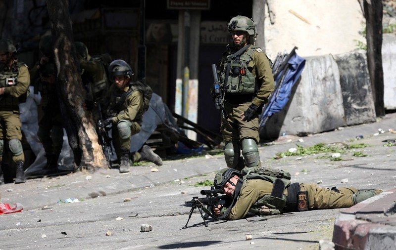 Armata israeliană luptă cu palestinienii și în Cisiordania. Sunt 150 de morți și peste o mie de răniți