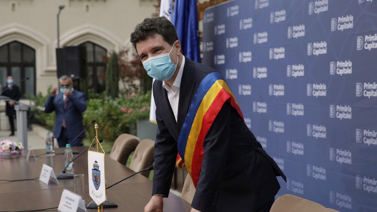 Lista neagră cu care Nicușor Dan intră în Primăria Capitalei. Foto: Vlad Chirea / Libertatea