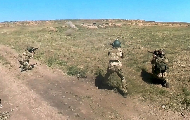 Mărturiile unui soldat care a dezertat din armata rusă și vrea azil politic într-o țară europeană: „O mașină de tocat carne, o agonie”