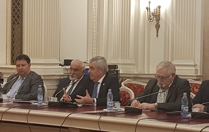 Guvernul renunţă la taxa de 2% pentru companiile din energie, din cadrul Ordonanţei 114. Tăriceanu: Am vorbit cu Dăncilă, şi ea consideră taxa excesivă