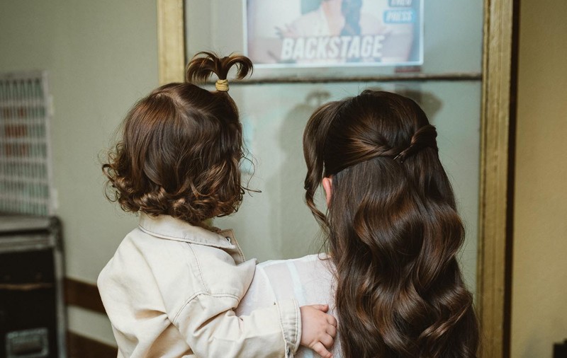 Theo Rose a învățat franceza de la unul dintre cei mai cunoscuți investitori străini din România. „M-a sunat cu videocall”