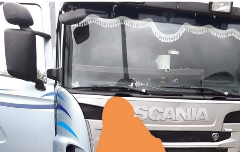 Patronii unei firme de transport, reținuți în cazul unui TIR cu televizoare în valoare de 350.000 de euro, care a fost dat dispărut