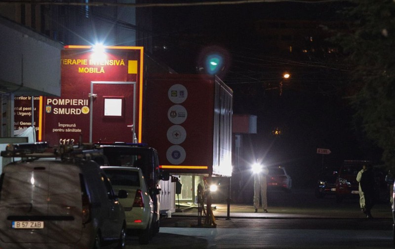 STS: Două apeluri la 112 au fost făcute, luni, de un medic de la „Victor Babeș”