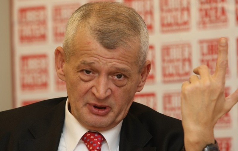 Oprescu: Suntem pregătiţi pentru ninsori 