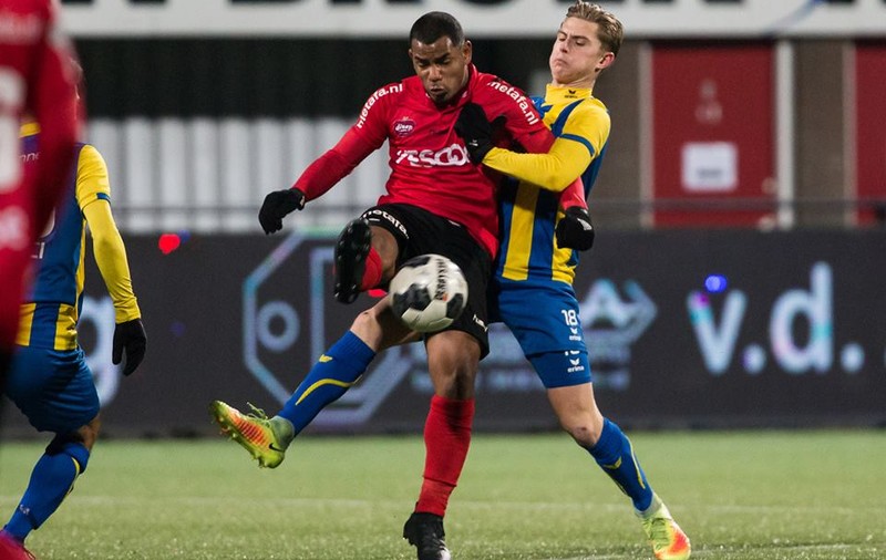 Biletul zilei din fotbal 17 noiembrie. Etapa a 13-a din liga secundă olandeză poate fi cu noroc