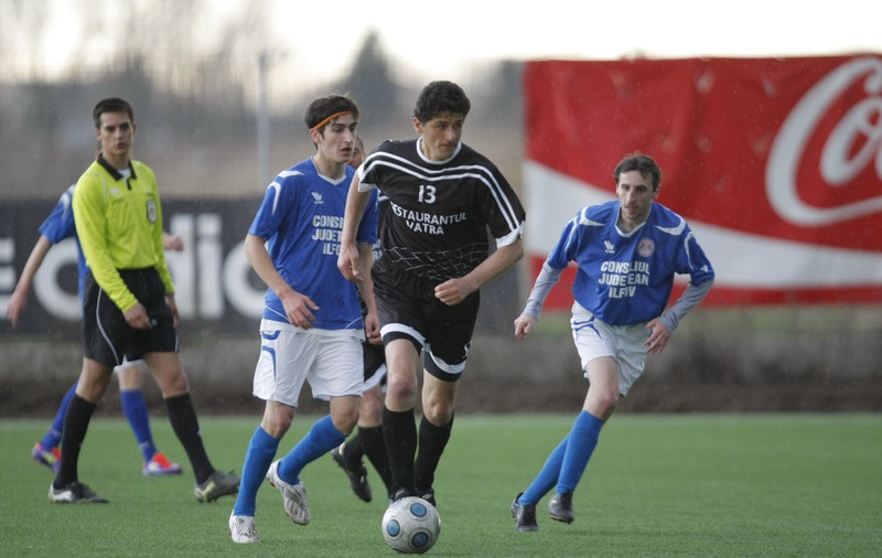 Belodedici, Stelea, Prodan şi alţi foşti înternaţionali au deschis Cupa SportTeam pentru juniori
