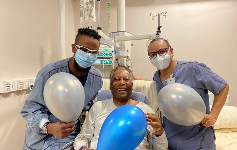 Pele, mesaj emoționant pentru medicii care l-au salvat: „Împreună suntem o echipă invincibilă”