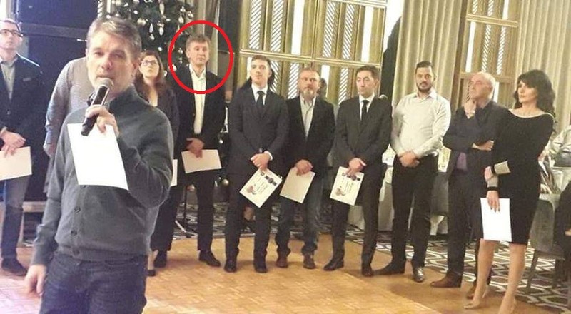 Liviu Dragomir, la petrecerea în cadrul căreia a fost premiat