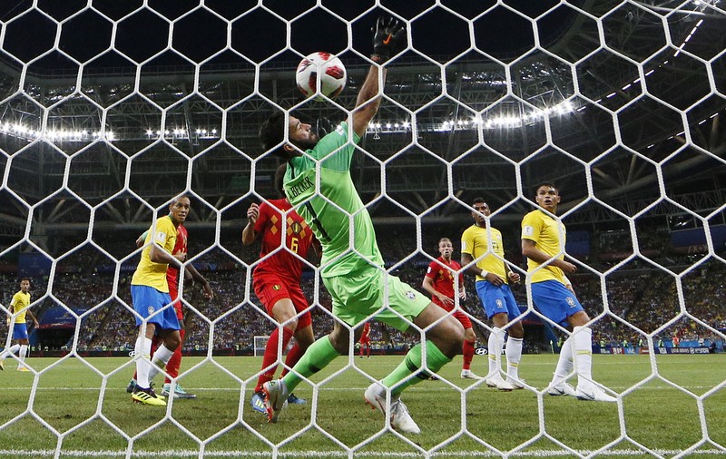 Brazilia - Belgia 1-2, în sferturile Campionatului Mondial de fotbal Rusia 2018. Turneul final, fără sud-americani. Prima semifinală, Franța - Belgia