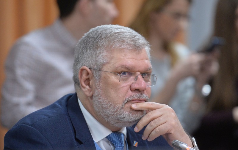 Georgică Severin, șeful Societății Române de Radiodifuziune, va fi audiat ca suspect la DIICOT într-un dosar în care este vizat și Codrin Ștefănescu