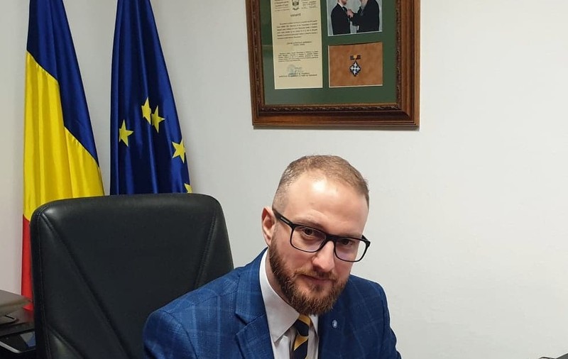 Andrei Tinu este din nou președinte al  Autorității Naționale pentru Cetățenie. Cum a fost obligat Ludovic Orban să-l numească în funcție