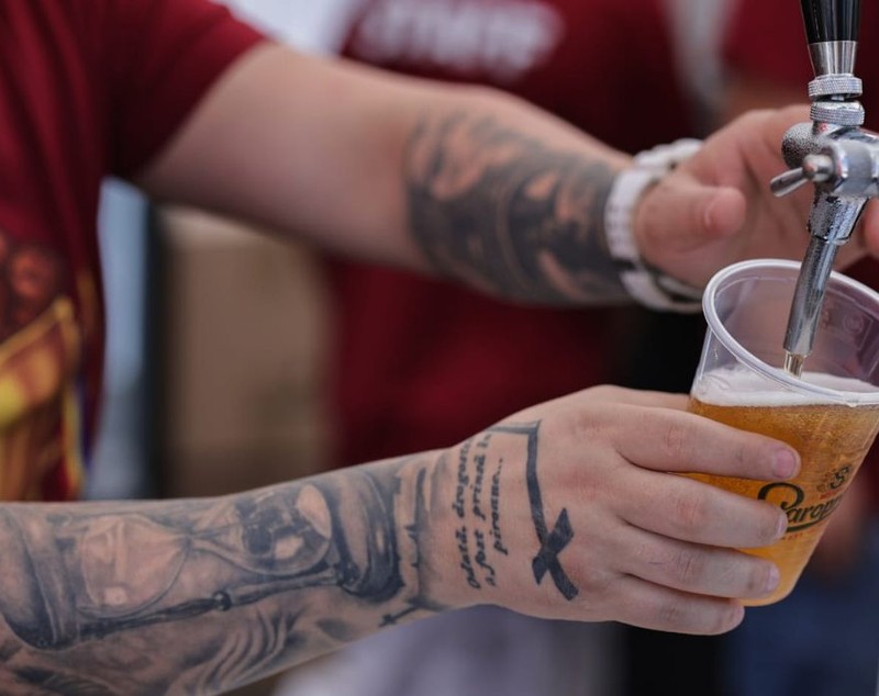Primul festival al micilor în București: o echipă de bucătari a doborât recordul pentru cel mai lung mic realizat vreodată