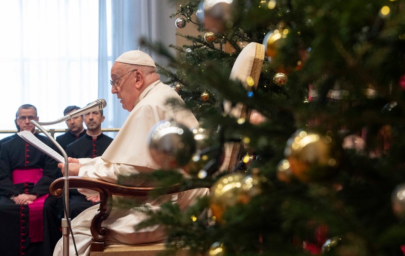 Papa Francisc cere interzicerea mamelor surogat, practică pe care o denunță ca fiind una „deplorabilă"
