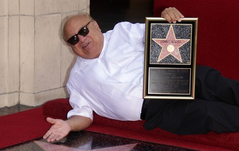 Foto | Actorul Danny DeVito a primit o stea pe Walk of Fame