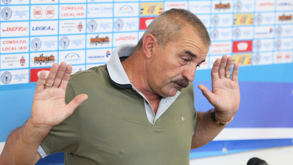 Ionuț Popa ar putea fi dat afară de la ACS Poli