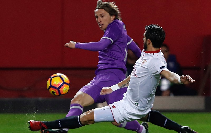 Invincibilitatea lui Real Madrid s-a sfârșit după 40 de meciuri. FC Sevilla a învins-o în prelungiri