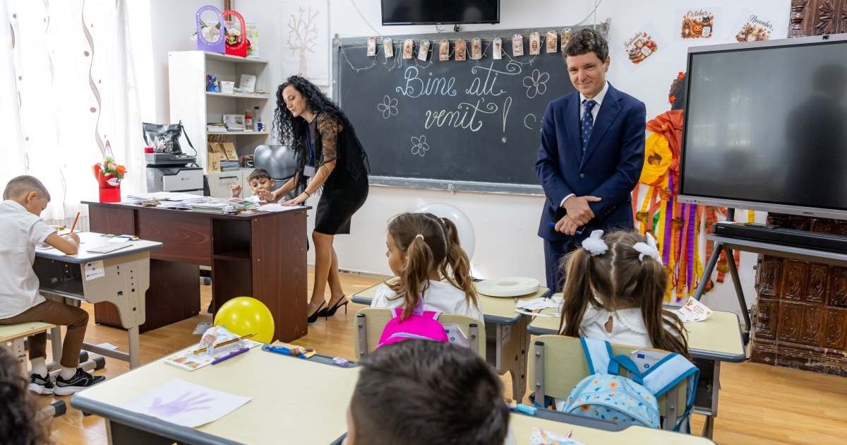 Testele PISA arată că peste 50% dintre elevii români sunt analfabeți funcțional la Matematica