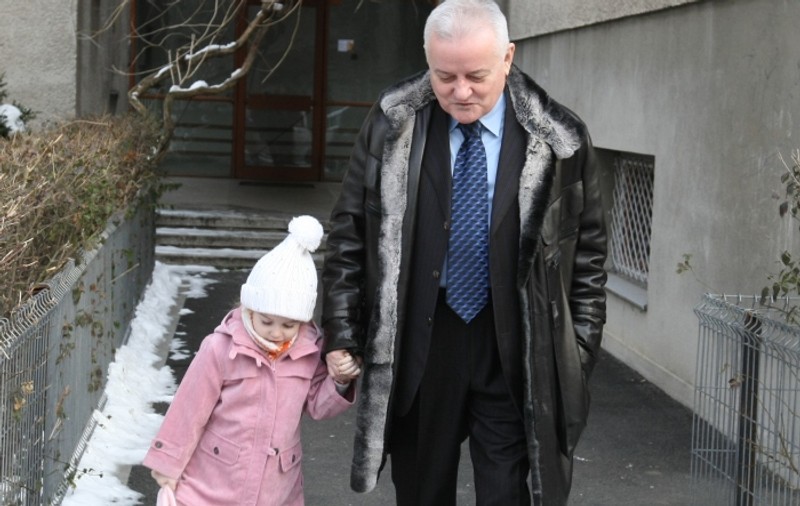Asociația T.A.T.A. cere sancționarea lui Irinel Columbeanu: "Se poate ajunge până la decăderea din drepturile parentale"