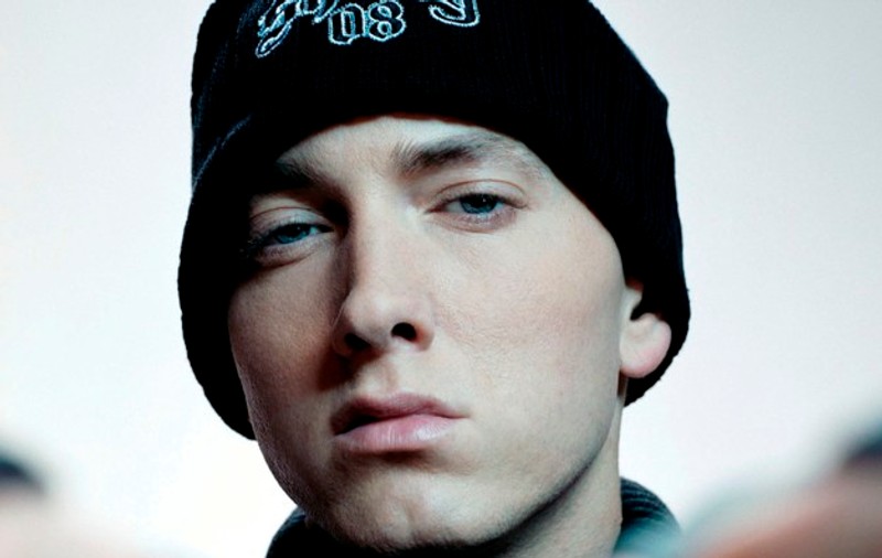 Eminem vrea să fie în juriu la X Factor