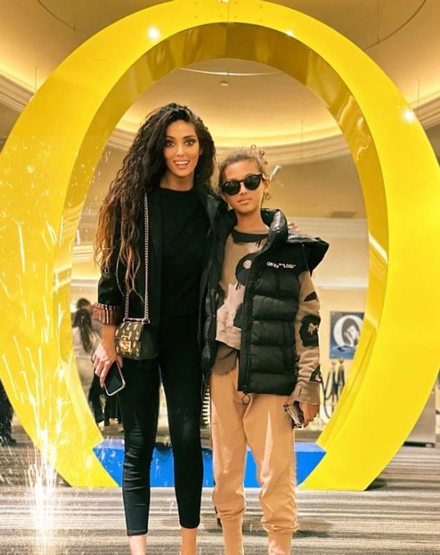 Motivul pentru care Claudia Pavel s-a mutat în Miami alături de băiatul ei. Cântăreața s-a și angajat: „Ne-am găsit locul. Stăm de un an și jumătate”