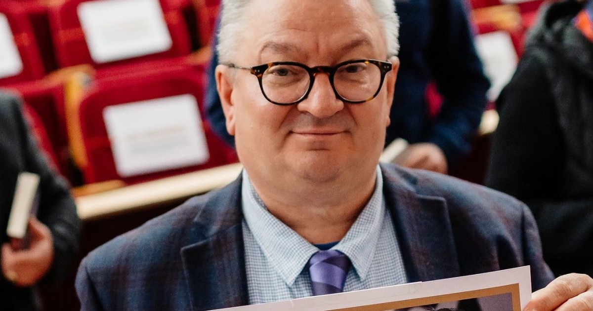 Armand Goșu prezintă fișul conferinței Rusia - Ucraina: războiul de astăzi, noiembrie 2025