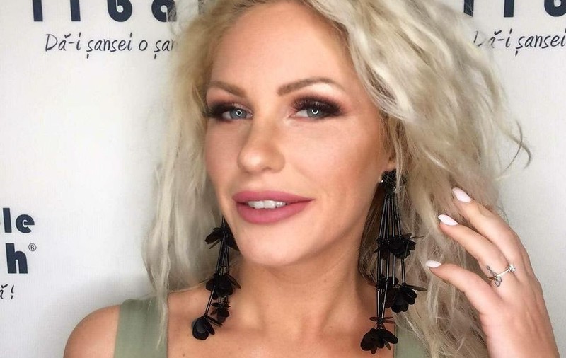 Hannelore de la Insula Iubirii s-a lansat în Libertatea. Cum arăta pe vremea când poza pentru "Fata de la pagina 5"