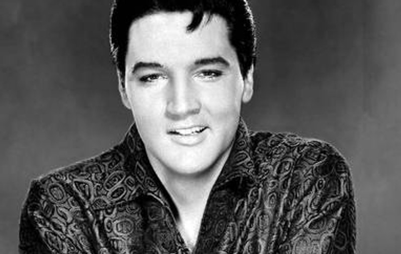 Vila în care au locuit Elvis şi Priscilla Presley, scoasă la vânzare pentru 12,9 milioane de dolari. Vezi cum arată!