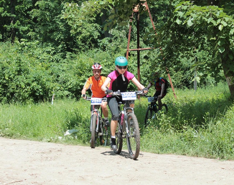 Aproape 1.000 de ciclişti sunt pregătiţi de sport şi distracţie.. La Broaşte!