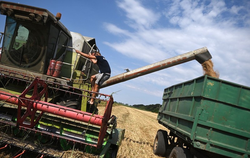 Fermierii maghiari vor rămâne fără bani, dacă Ucraina intră în UE, spune Viktor Orbán