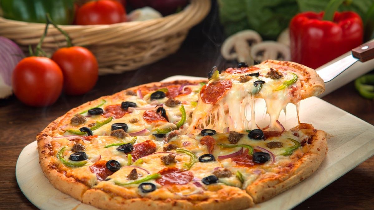 Ce greşeli trebuie să eviţi atunci când faci pizza acasă