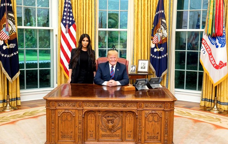 Kim Kardashian, din nou la Casa Albă, pentru probleme legate de reforma penală