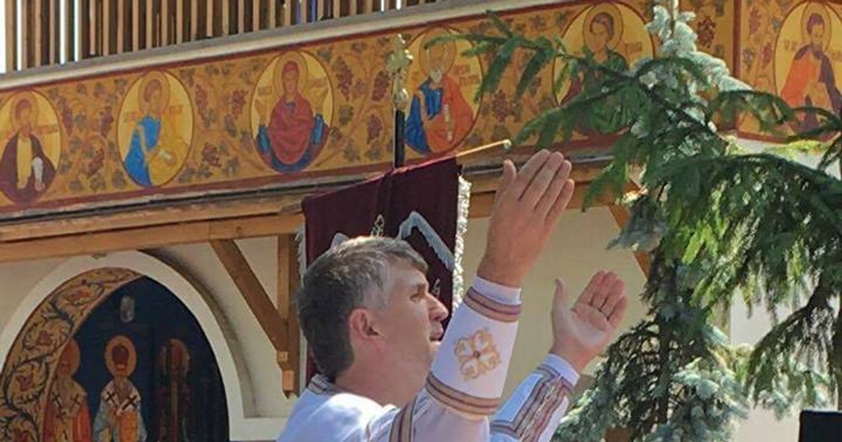 Detalii despre tânărul pe care ar fi încercat să-l corupă preotul-cântăreț Cristian Pomohaci. "S-a jucat cu părintele"