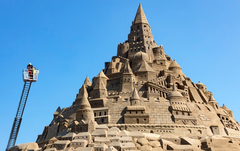 Cel mai înalt castel de nisip din lume a fost construit în Danemarca