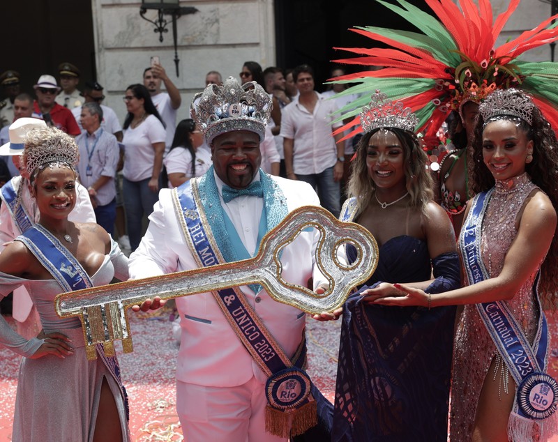 Liber la samba! Marea petrecere de la Carnavalul de la Rio a început azi