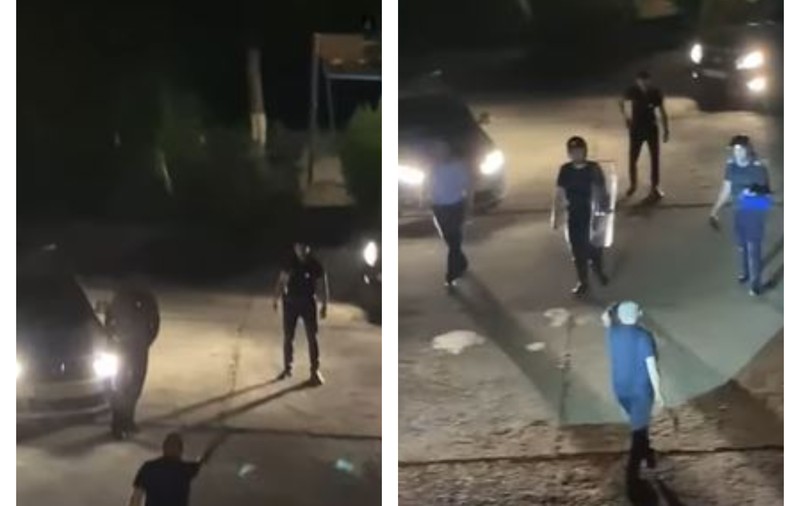 VIDEO | Un bărbat din Bârlad înarmat cu două topoare, reținut de agenți. Individul și-a amenințat soția