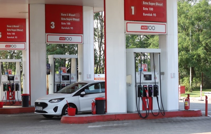 Niciun lanț mare de benzinării din Capitală nu mai vinde motorina sub 10 lei, joi, 30 iulie 2026. Cât costă un litru de carburant în București, Iași, Cluj-Napoca, Timișoara și Constanța