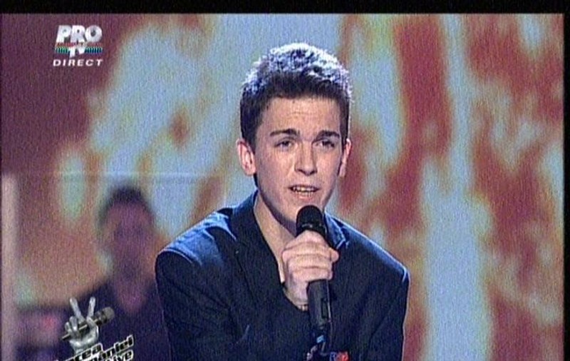 PREMIERĂ la ”VOCEA ROMÂNIEI”. Vezi ce performanță a reușit concurentul lui Horia Brenciu! 
