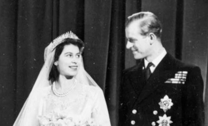 Nunta reginei Marii Britanii, în 1947. Se observă diadema de diamant, purtată recent și de prințesa Beatrice. Foto: Hepta