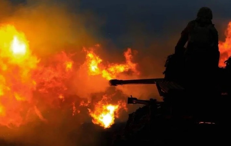 Rusia atacă sălbatic Ucraina din aer și de pe mare cu bombardiere strategice, avioane MiG, rachete balistice și de croazieră și drone