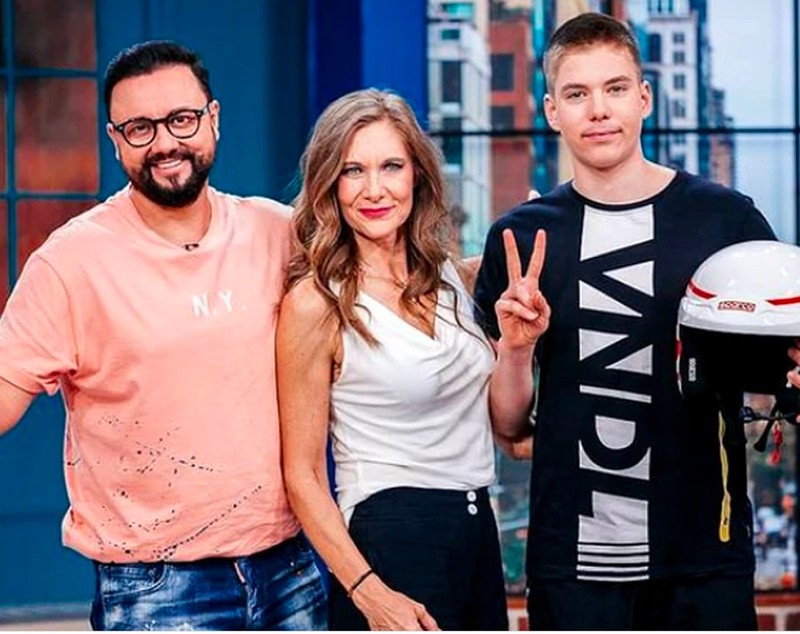 Ce facultate vrea să urmeze băiatul Romaniței și al lui Adrian Iovan: „L-am susținut”. Albert are 16 ani și nu calcă pe urmele tatălui