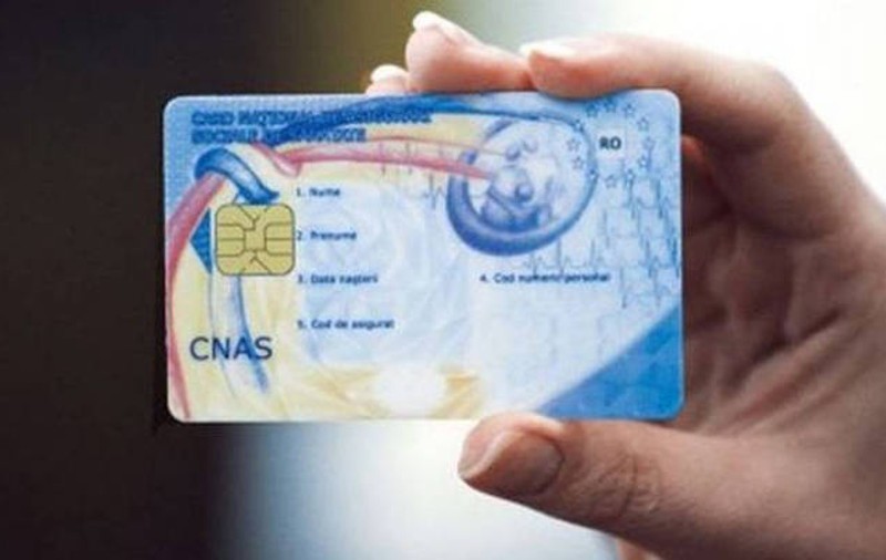 Ce pățesc ieșenii care nu au primit CARDUL de sănătate