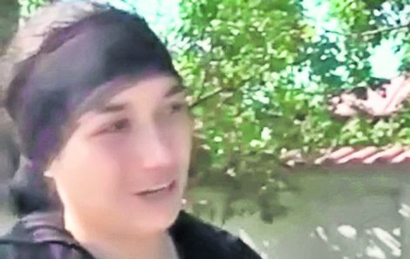 Cerasela, fiica lui Ion Sârbu, zis Manolo, fanul Craiovei care s-a sinucis luna trecută, a încercat, la rândul ei, să se spânzure