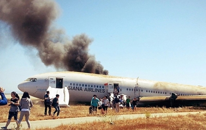 Doi morţi şi 182 de răniţi, în urma incidentului aviatic de pe aeroportul din San Francisco