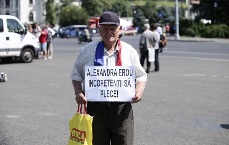 Tribut emoționant pentru Alexandra Măceșanu în Piața Victoriei