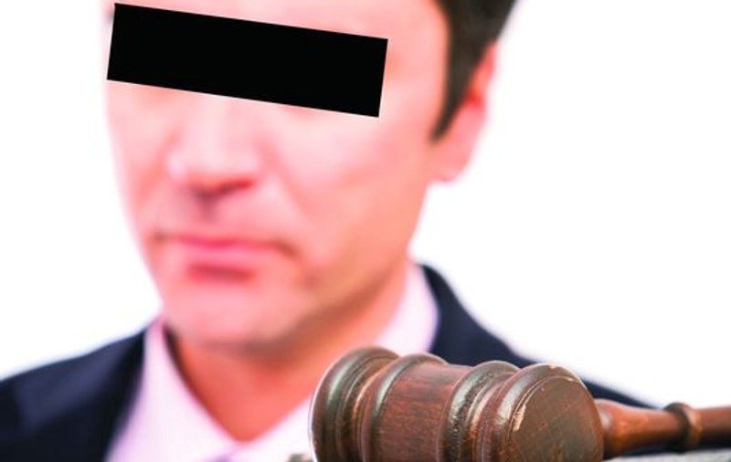 A câştigat ca avocat 2 500 000 € pe an!