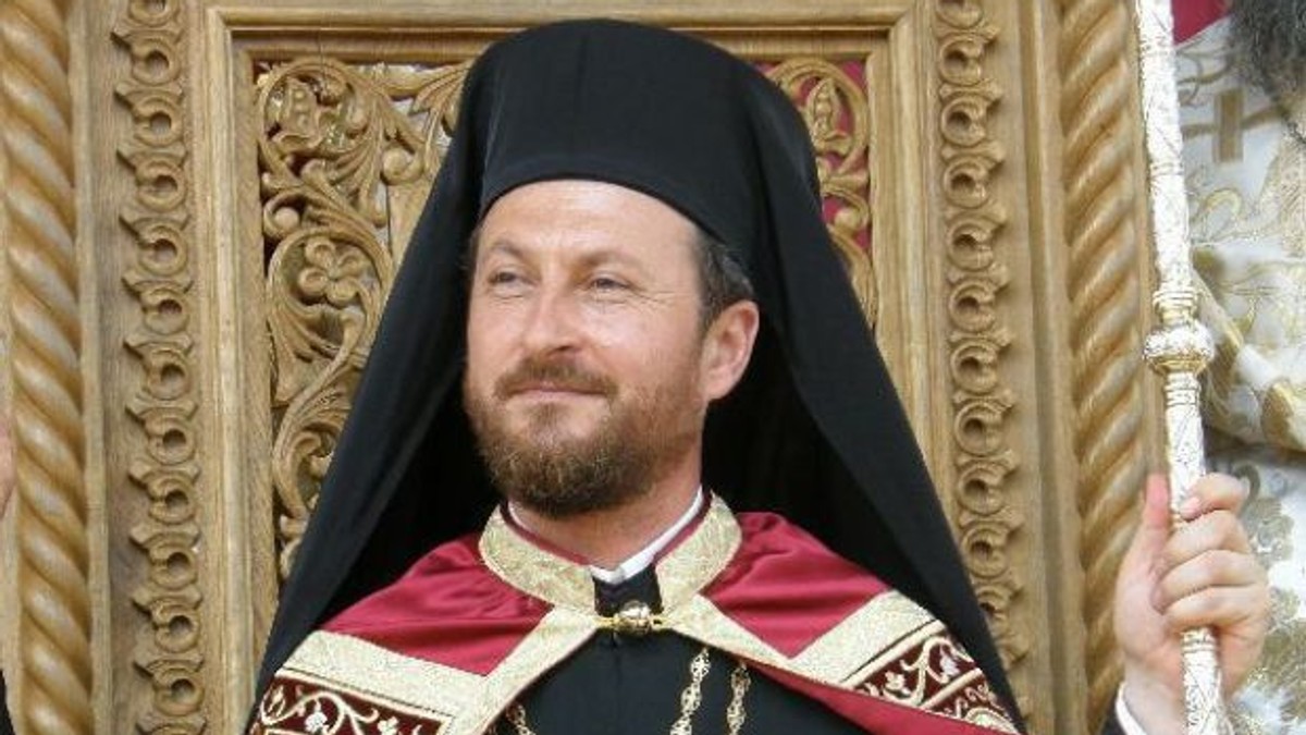 Dosar penal pentru act sexual cu minori, în cazul fostului episcop de Huși Corneliu Onilă