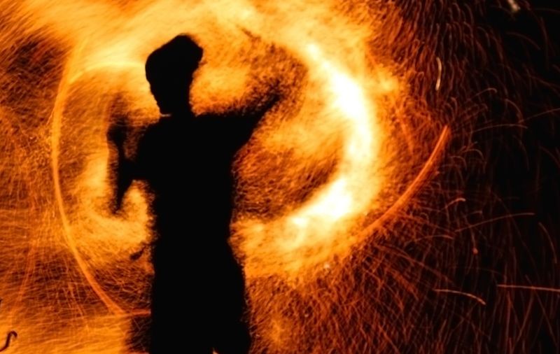 Şi-a ars fetiţa într-un ritual voodoo