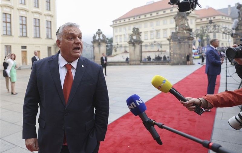 Viktor Orban anunță că Ungaria nu va susține planul de ajutor financiar al UE, de 18 miliarde de euro, pentru Ucraina. Ce miză urmărește Budapesta