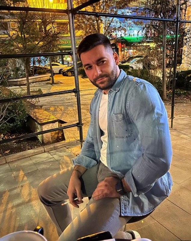 Cu ce se ocupă iubitul Deei Maxer. Robert e mai tânăr decât artista și a cunoscut-o pe fiica ei