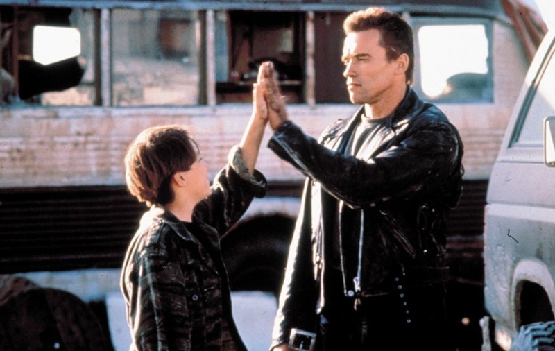 PUȘTIUL-MINUNE din ”TERMINATOR” nu se POTOLEȘTE! A fost ARESTAT pentru a treia oară! Vezi de ce!